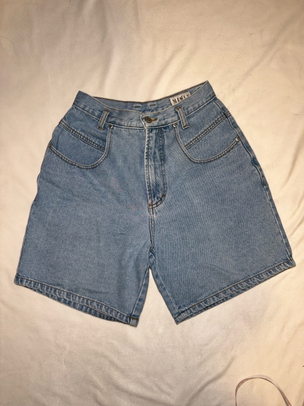 Vintage Mixit Light Blue Denim High-Rise Shorts Size 3/4 100% Cotton